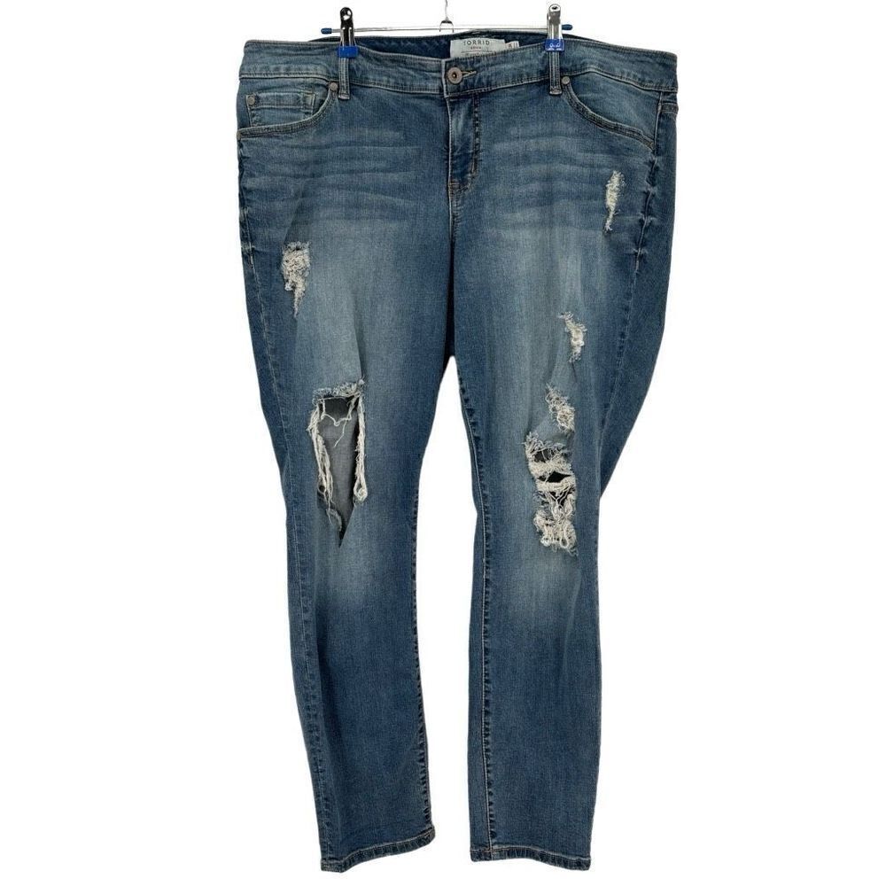 Torrid Distressed Straight Leg Jeans Size 20R‎